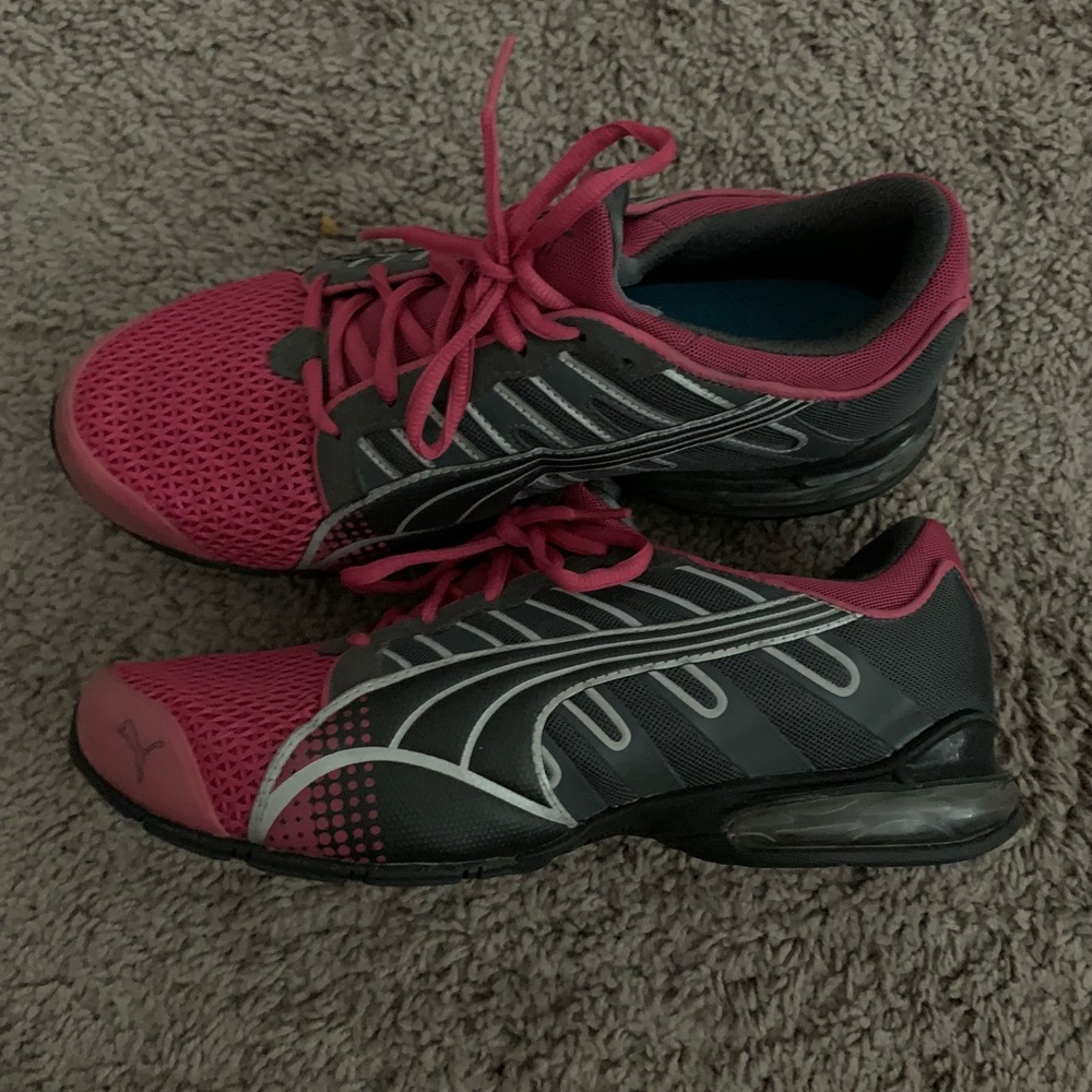 Women’s Puma Sneakers